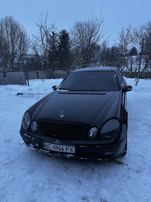 Mercedes E-class w211