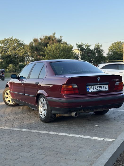 Продам BMW e36 M50B20