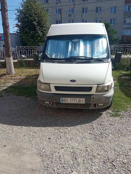 Бус Ford transit