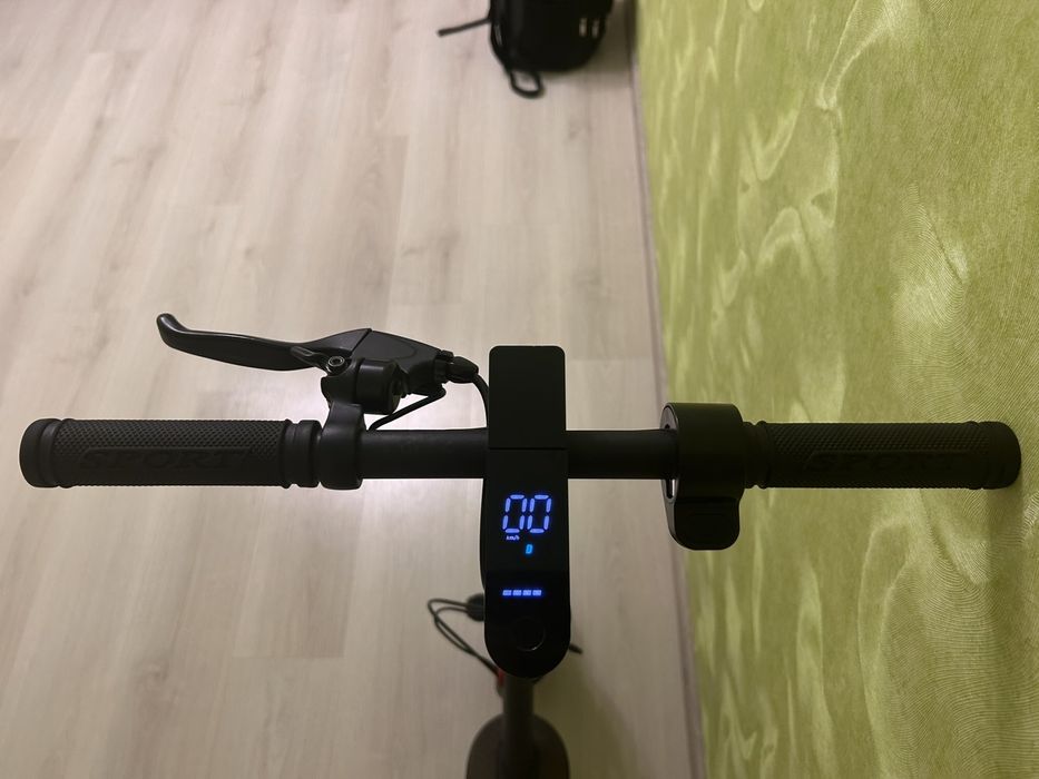 Електросамокат Xiaomi