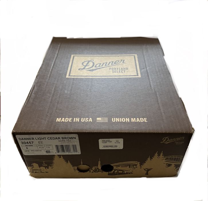 DANNER LIGHT CEDAR BROWN , Model : 30457 . [ made in USA ]
