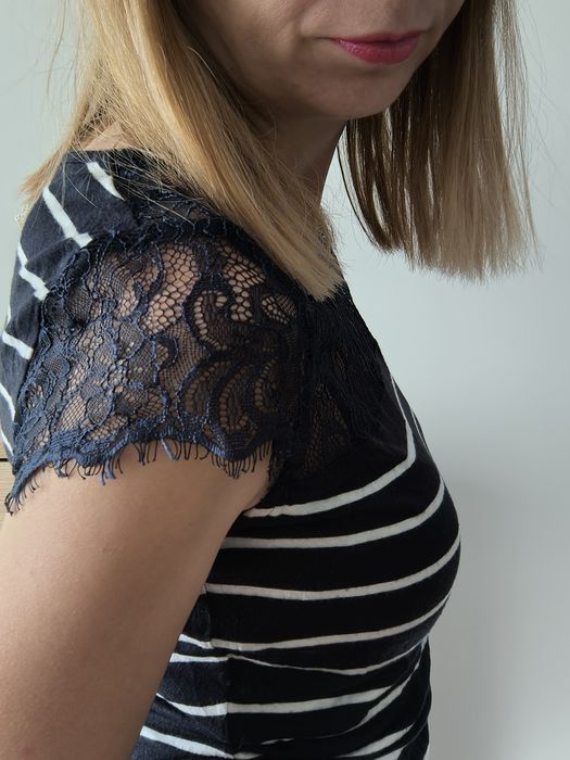 Bluzka damska w paski koronka Calliope