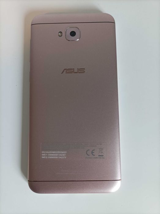 Telemóvel Asus Zenfone 4