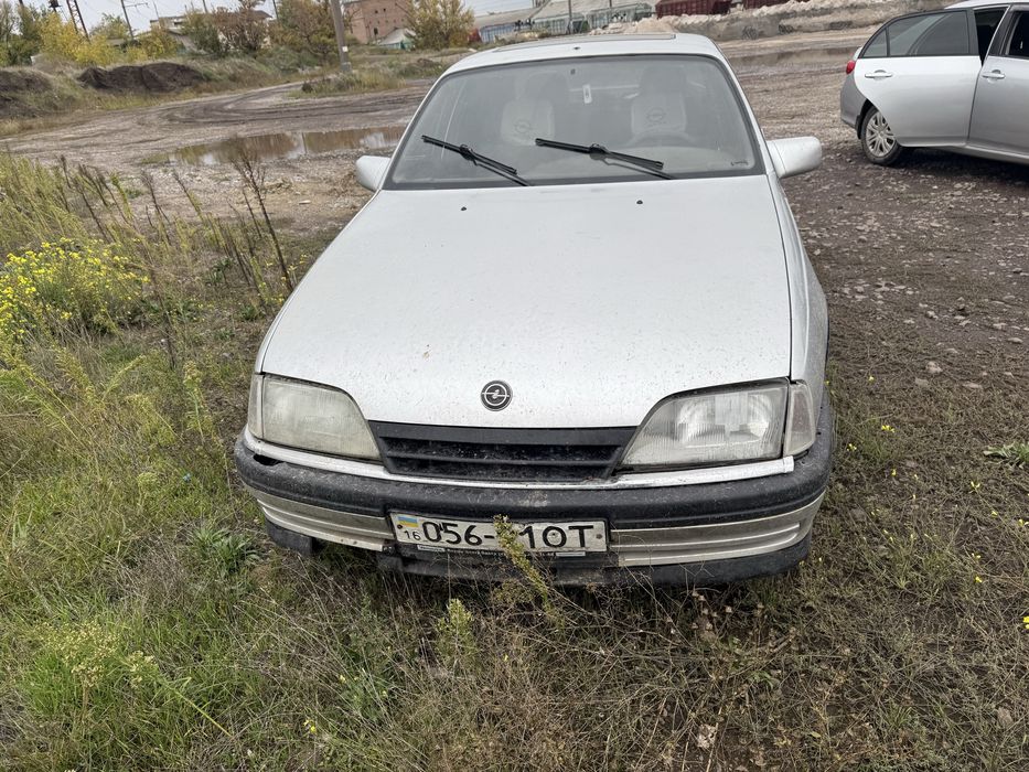Продам срочно Opel Omega A