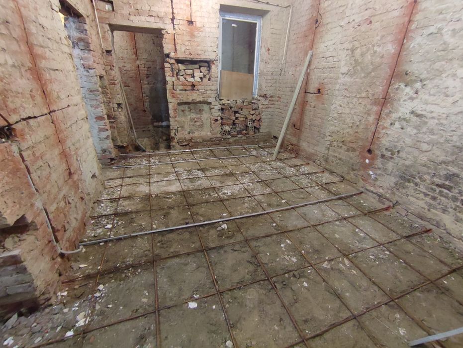 Стяжка  штукатурка плиточник Гіпсокартон Демонтаж