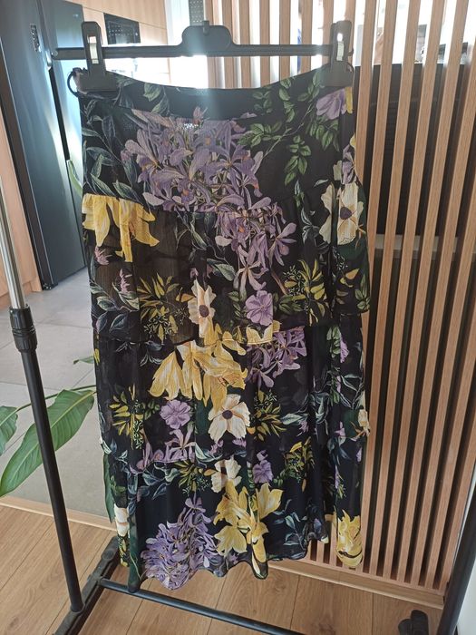 Spodnica w kwiaty mango wiosna midi