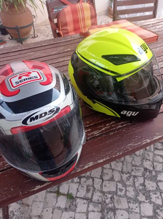 Capacetes AGV K1 e MDS R Series