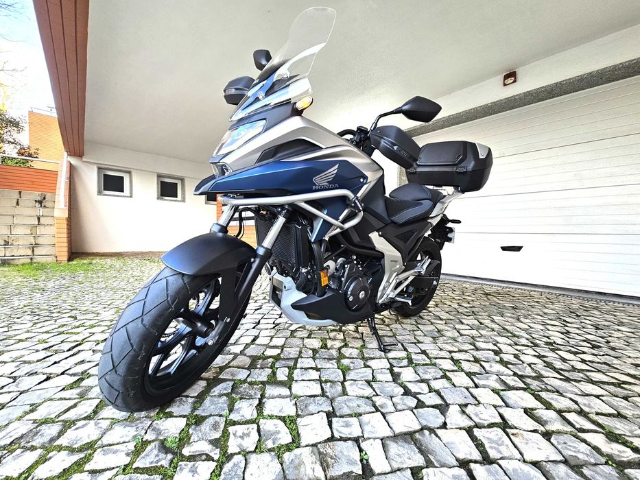 Honda NC 750 X DCT com Extras, apenas 5.930 kms com 18 meses garantia