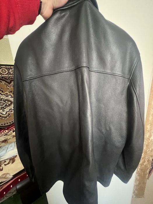 Шкіряна куртка Б/У але у використані не була