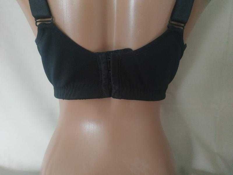 бюстгальтер   2 пары