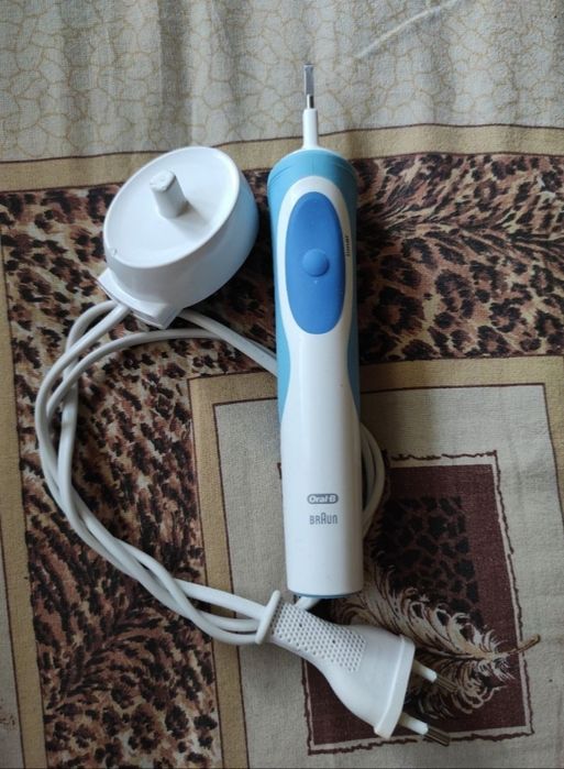 Зубная щётка электрическая