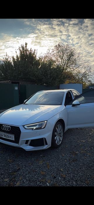 Audi a4 b9 2017року