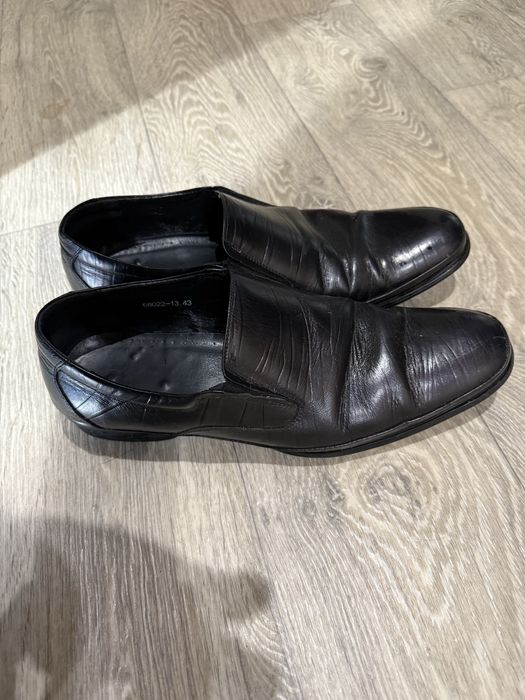 Туфли мужские черные кожаные.