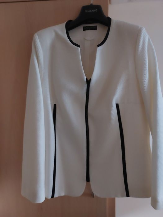 Marynarka i spódniczka Kaskada, rozmiar 44