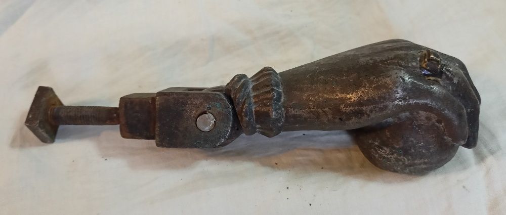 Batente Forma Mão Ferro 2