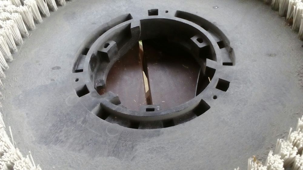 Escova rotativa para maquina lavadora de chão industrial como nova