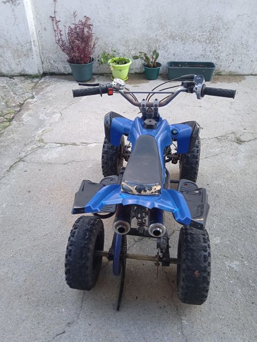 Moto4 de criança a gasolina