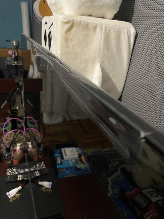 Продам телевизор ergo диагональ 50