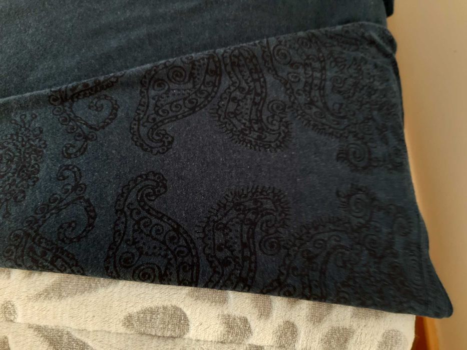 Saldos, Vestido da Desigual curto slim floral e círculos