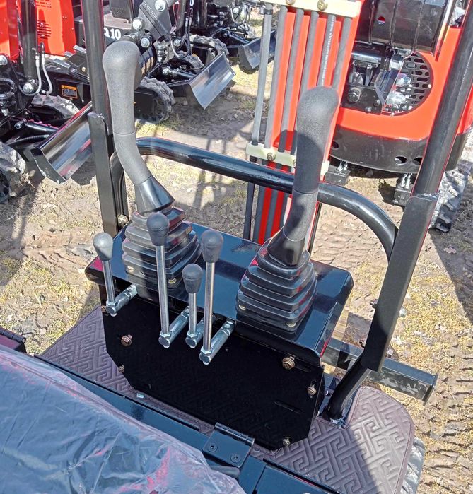 Nowa mini Koparka HQ10  1.0 tona cena BRUTTO 3 łyżki