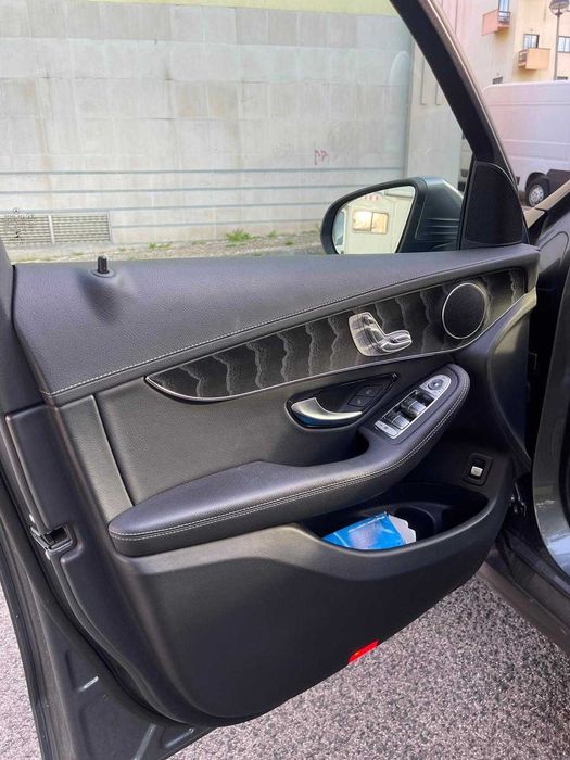 Vendo Mercedes-Benz GLC 220D bom estado