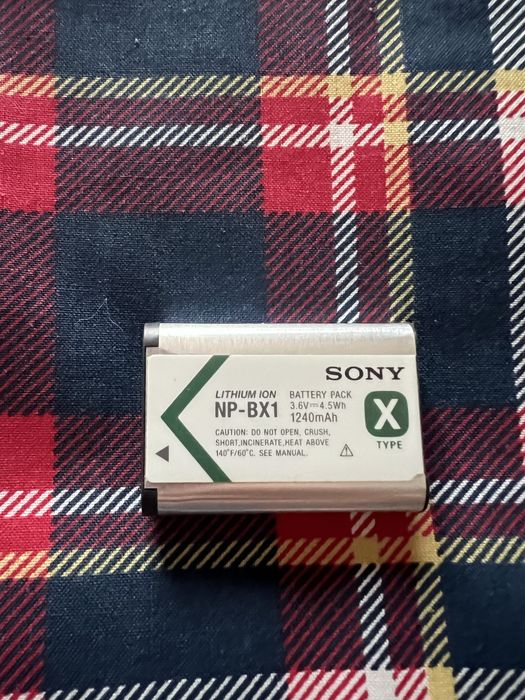 Vendo bateria Sony NP-BX1
