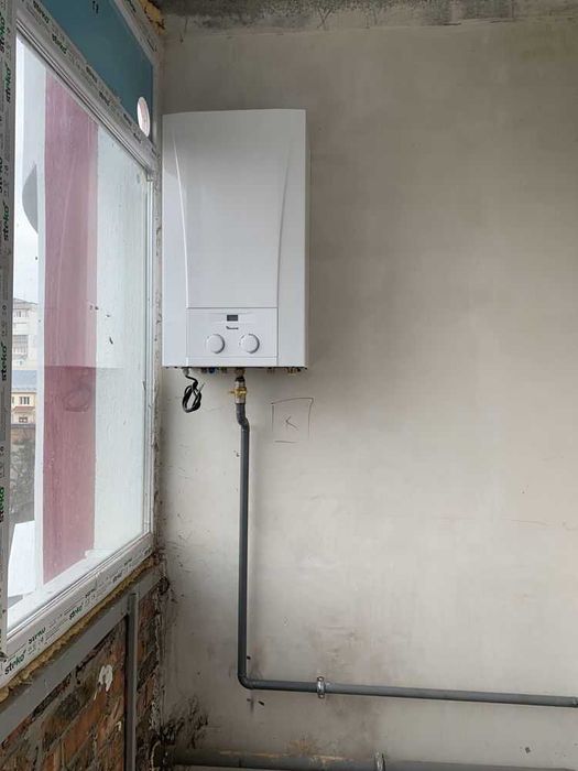 Простора 1 кімнатна квартира в хорошій новобудові!