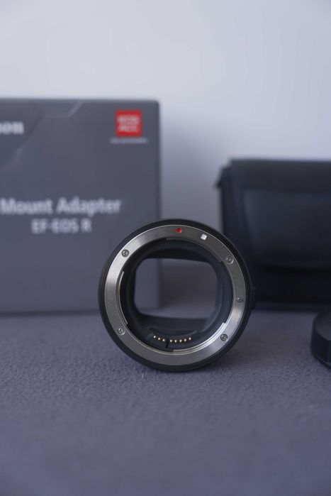 Canon EF - EOS R Mount Adapter
