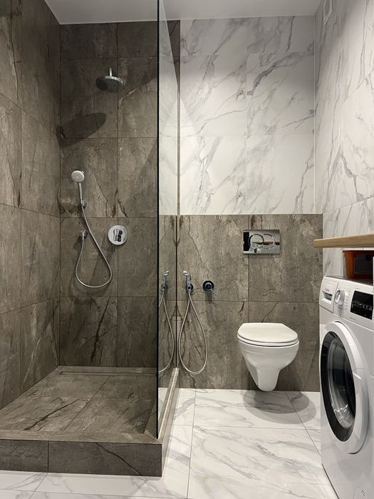 Ремонт квартир і будинків