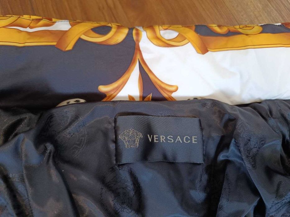 Пуховик Versace с принтом Barocco Acanthus  унисекс, XXL женск, L мужс