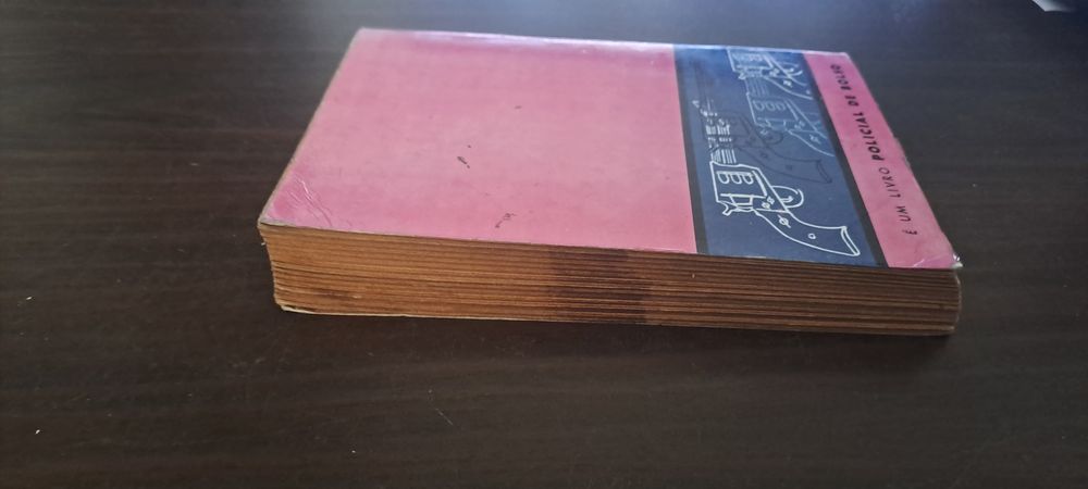 Livro Os Mortos não Andam