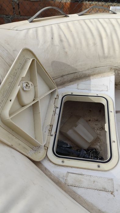 Vendo barco semi rigido