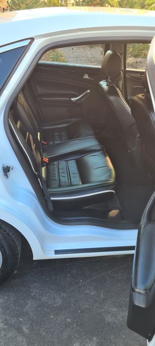 Продам власне авто Ford mondeo mk4