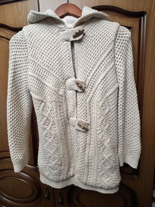 Zara kids Вязанное пальто ,кардиган ,кофта для девочки 148 см.