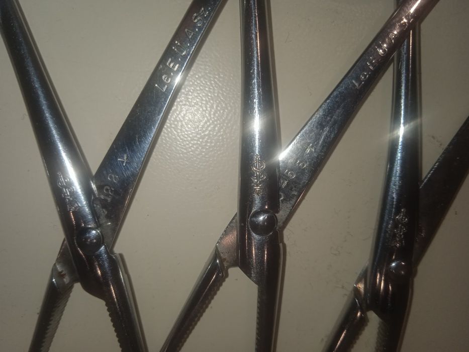 Зажим.  Германия.