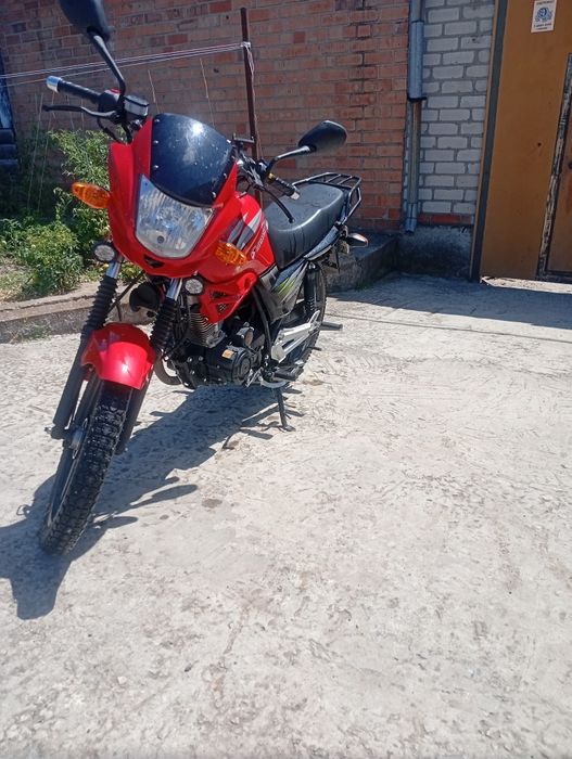 Продам мотоцикл spark -25І 200