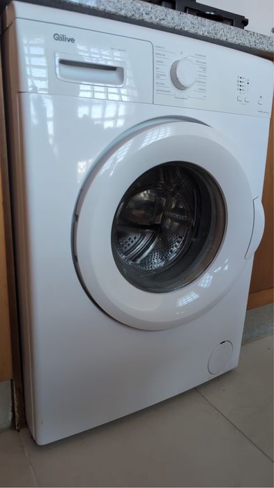 Máquina de lavar a roupa Qlive 6kg