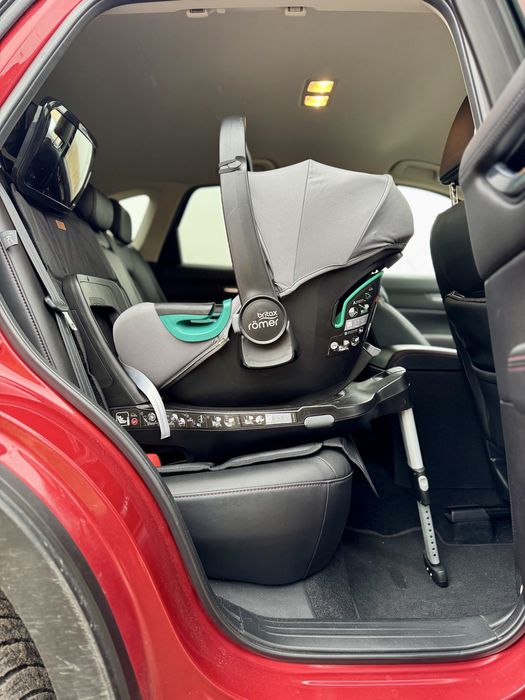 Автокрісло Britax Romer baby-safe 3 i-size з базою