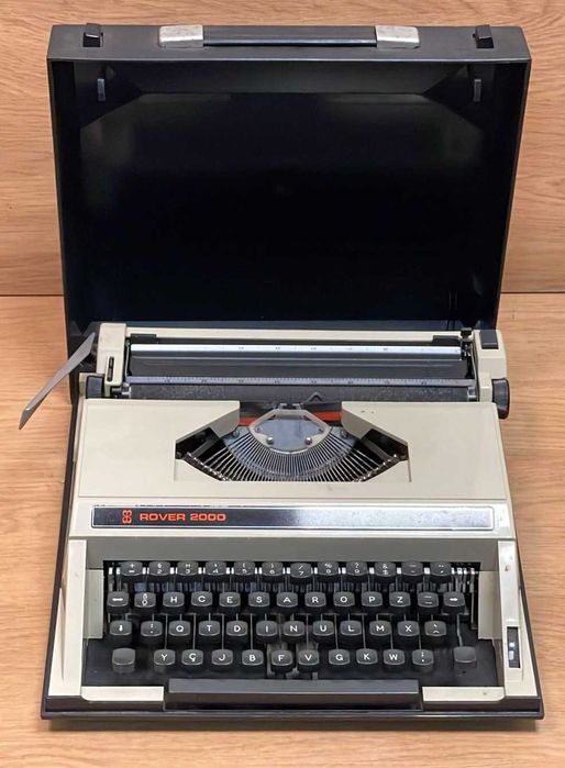 Maquina de escrever antiga Rover 2000