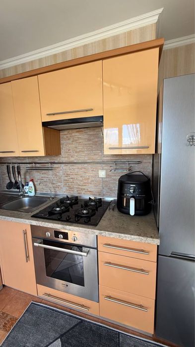 Продам квартиру на пр. Поля (Кірова) 3х кімнатна, ваучер