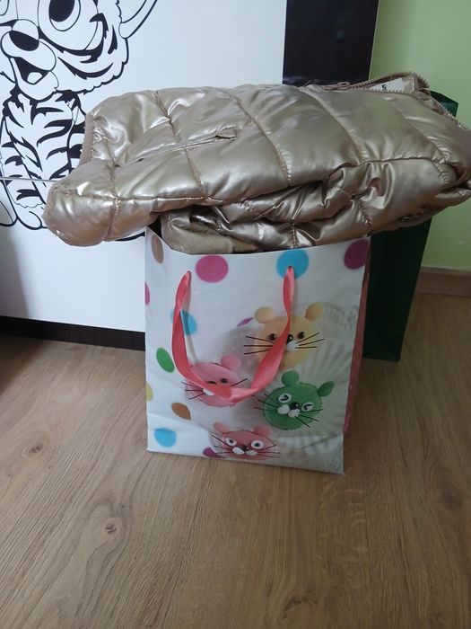 Oddam ubranka dla dziewczynki