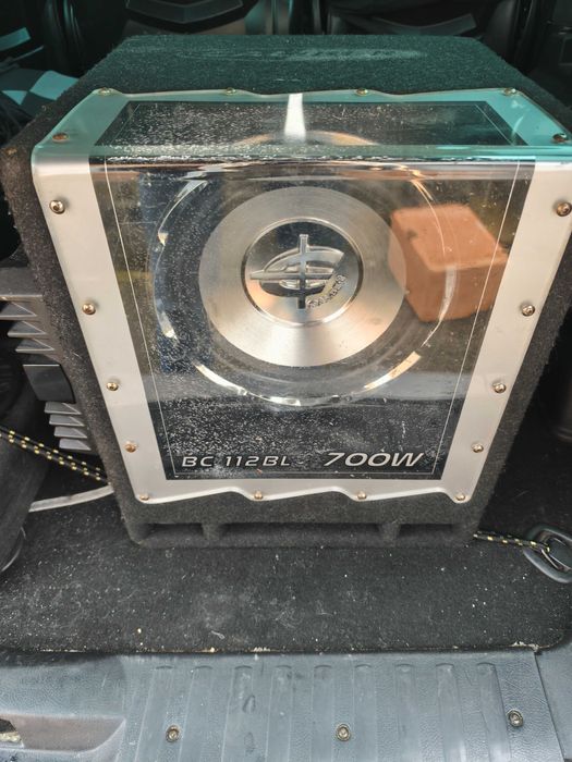 Subwoofer Caliber mais amplificador 1000wats