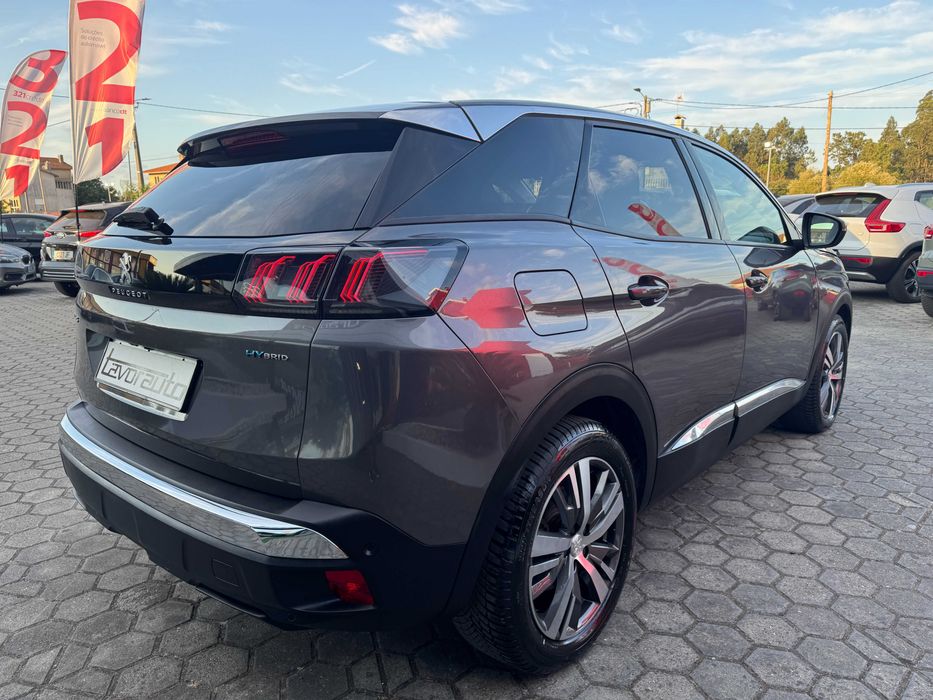 Peugeot 3008 1.6 Hybrid Allure Pack e-EAT8