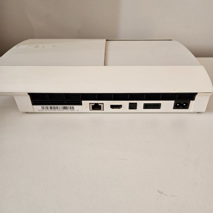 Konsola PS3 White EDITION