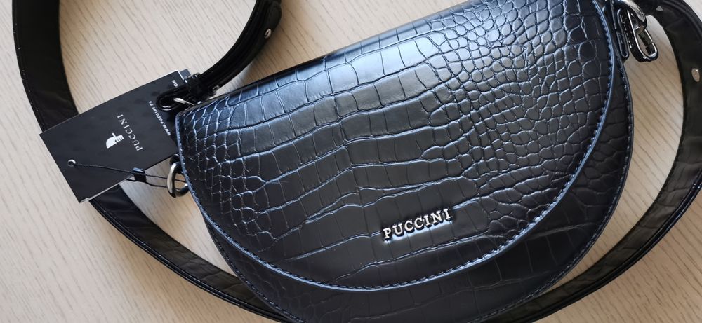 Nowa czarna torebka puccini na długim grubym pasku