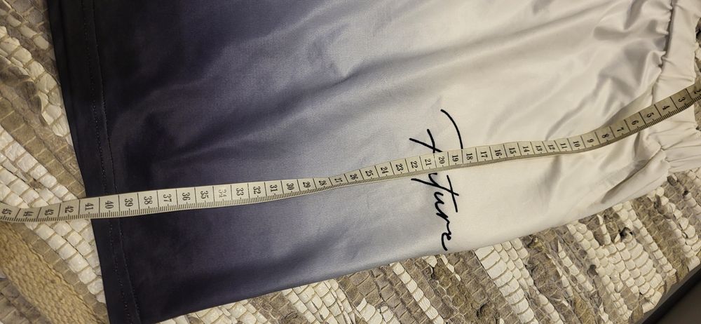 Komplet chłopięcy T-shirt i spodenki 160 cm