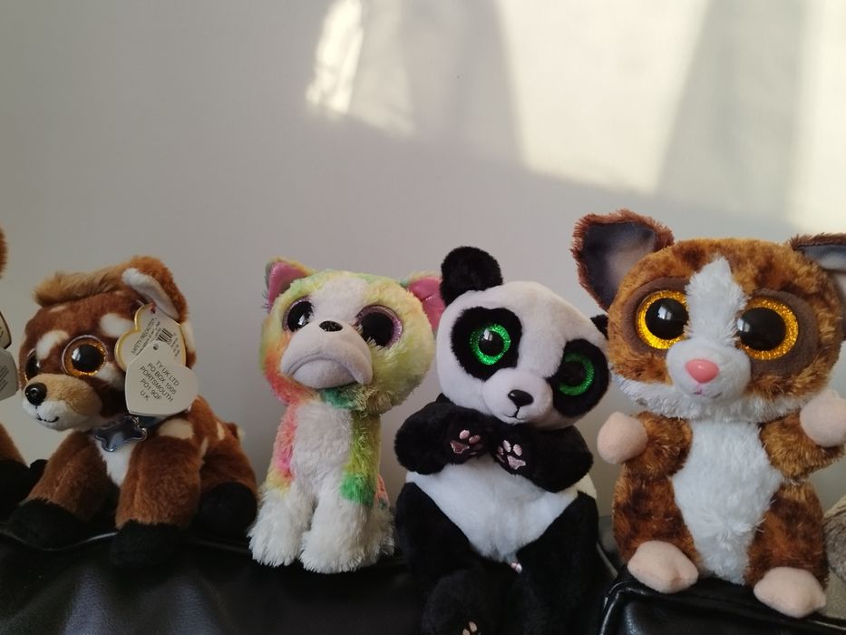 м'які іграшки різні звірята