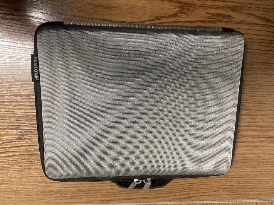 Zestaw wzornikow PANTONE