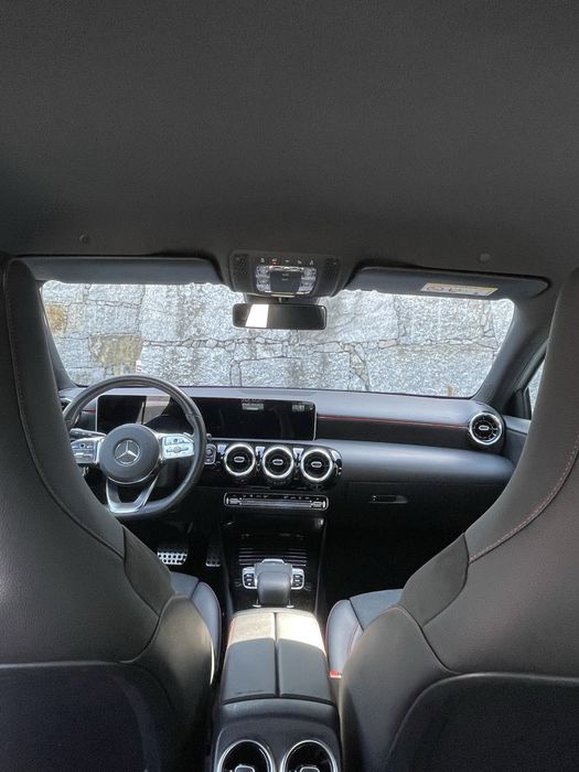 Mercedes-Benz A180d AMG line