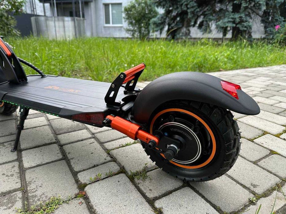 Електросамокати від прямого постачальника X-B00ST Scooter OO1 (800 Вт/15 Ампер), Електросамокат